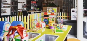 Manefi Cafe & Babyshop